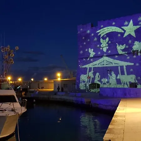 Casa vacanze Casetta Sul Porto Antico Piano Primo Monopoli