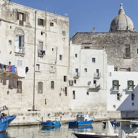 Casa vacanze Casetta Sul Porto Antico Piano Primo Monopoli